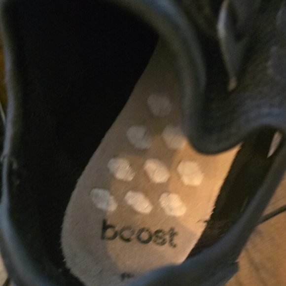 Adidas Black and White Sneakers for Everyday Comfort - Picture 8 of 12